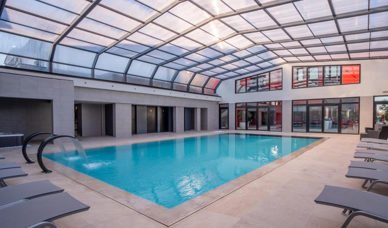 Kyriad Prestige Lyon Est - Priest Eurexpo And Hotel 4*